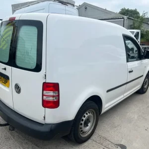 2015 Volkswagen Caddy 1.6 TDI Startline Panel Van Manual Diesel - Image 3