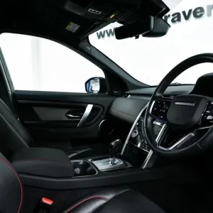 2023 Land Rover Discovery Sport 2.0 D200 MHEV Urban Edition - Image 8