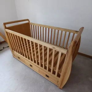Amelie Solid Oak Cot Bed - Image 2