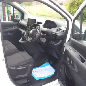 2020 Peugeot Partner 1.5 BlueHDi 1000 Professional Panel Van - Image 7