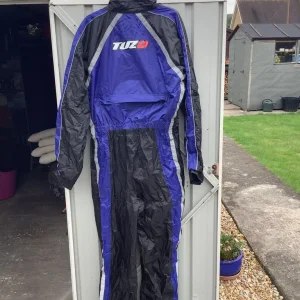 Tuzo Waterproof Motorcycle Oversuite - Image 2