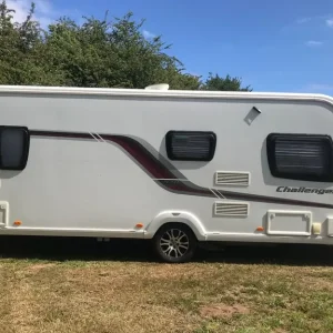 Swift challenger 570 fixed bed - Image 5
