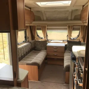 Swift challenger 570 fixed bed - Image 6