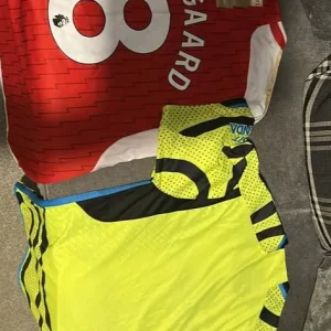 Arsenal football tops both - Image 2