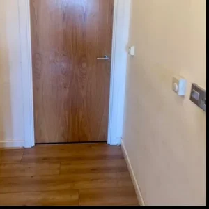 Double room in a new 3-bedroom apartment - Image 3