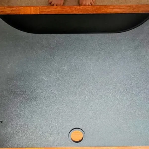 Stand up table for laptop and screen