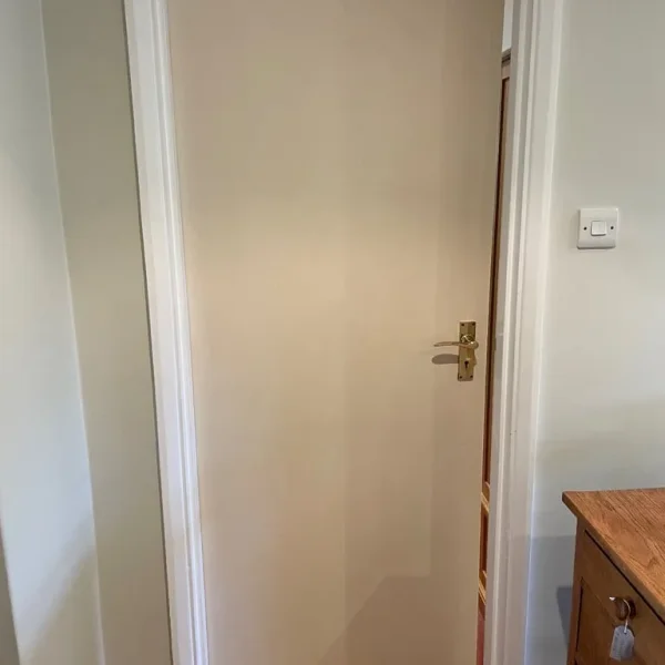 7 timber internal doors – 1960s style, solid wood, flush fit