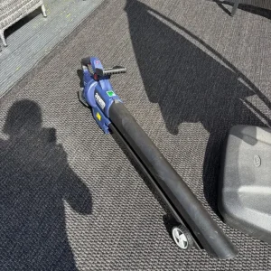 Leaf blower & vacuum