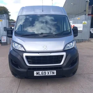 2020 Peugeot Boxer BLUEHDI 335L3H2 Air Con Diesel Van - Image 6