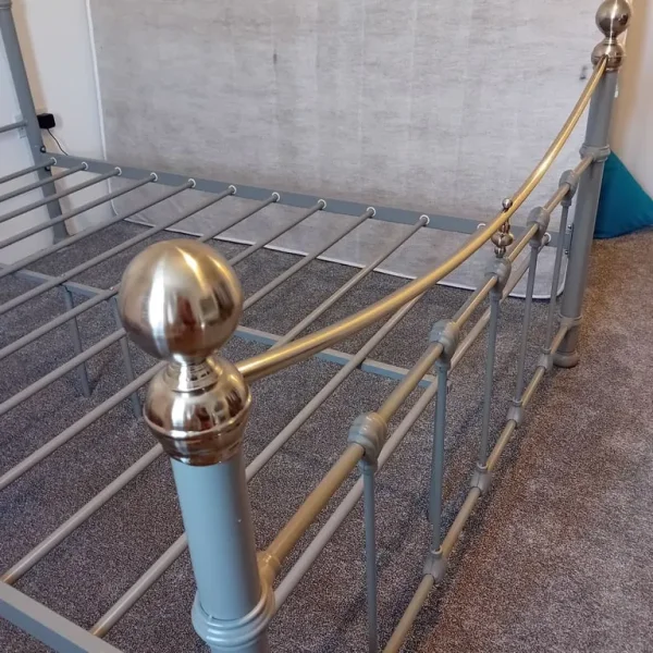 Metal double bed frame