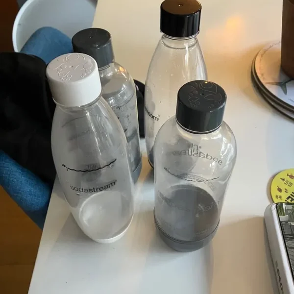 4 Sodastream bottles