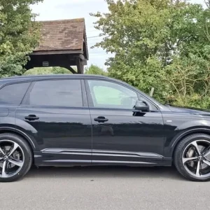 2023 Audi Q7 TDI QUATTRO S LINE BLACK EDITION Estate Diesel Automatic - Image 2