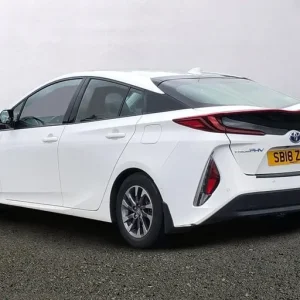 2018 Toyota Prius 1.8 VVTi Plug-in Excel 5-door Hatchback - Image 2