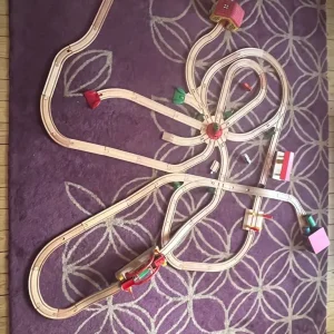 John Lewis 120-piece wooden train set - Image 2