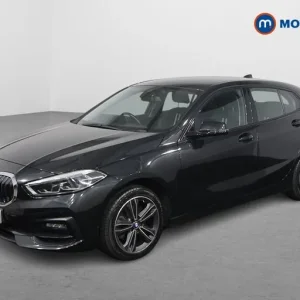 2021 BMW 1 Series 118i Sport 5-door Hatchback Manual - Image 3