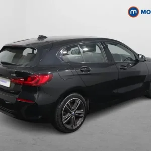 2021 BMW 1 Series 118i Sport 5-door Hatchback Manual - Image 7