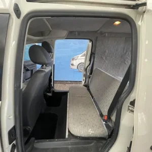 2011 Volkswagen Caddy Maxi Crew Cab 1.6 TDI Diesel Manual - Image 3