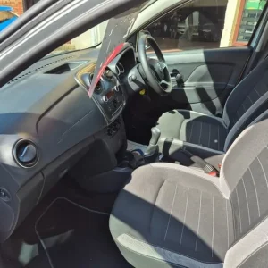2019 Dacia Sandero Stepway Essential SCE Hatchback Petrol Manual - Image 6