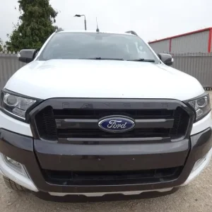 2017 Ford Ranger Wildtrak 4x4 TDCi Diesel Pickup with Side Damage - Image 8
