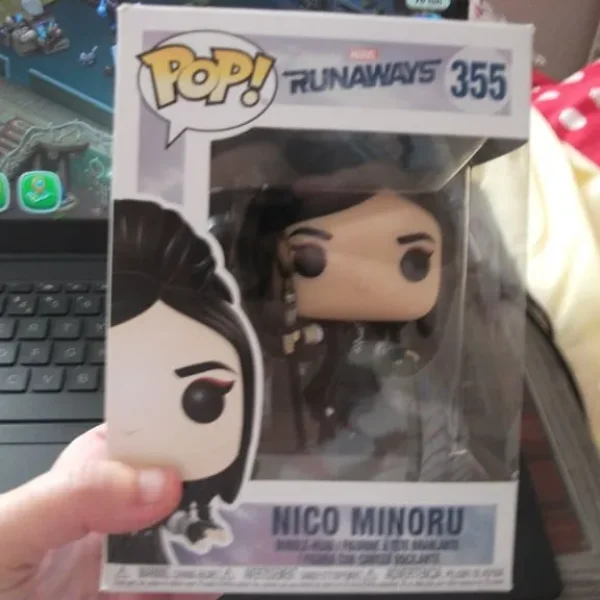 pop marvel runaways 355 nico minoru bobble-head