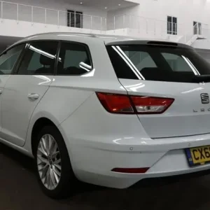 2019 SEAT Leon 1.6 TDI SE Dynamic Estate 5-door Diesel Manual - Image 4