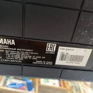 Yamaha PSR EW410 Electric Piano - Image 4
