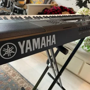 Yamaha PSR EW410 Electric Piano - Image 5
