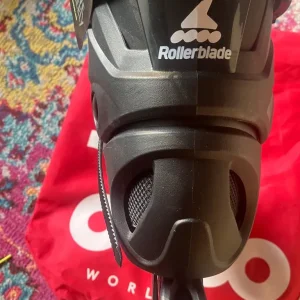 Men’s Rollerblades black size UK 13 with knee wrist and elbow pads - Image 6