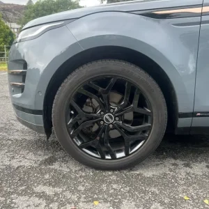 Range Rover Evoque R-Dynamic Gray - Image 5