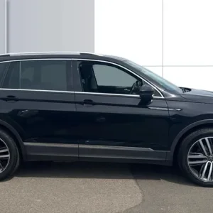 2020 Volkswagen Tiguan 1.5 TSI 150 Elegance 5-door DSG - Image 5