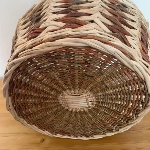 🌿 Handwoven Wicker Basket with Strong Handle - Image 2