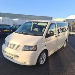 Volkswagen Transporter Minibus / Campervan - Image 3