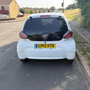 2012 Toyota Aygo 1.0 VVT-i Fire Euro 5 5-door petrol - Image 5