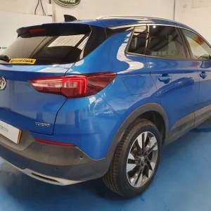 2018 Vauxhall Grandland X 1.2 Turbo Sport Nav Euro 6 5dr Hatchback - Image 3