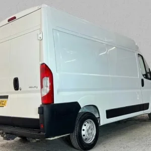 2020 Citroen Relay 2.2 BlueHDi H2 Van 140ps Manual Diesel Van - Image 5