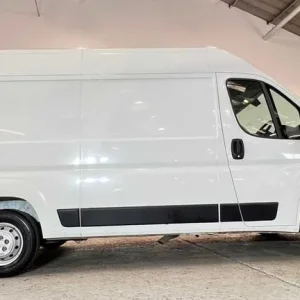 2020 Citroen Relay 2.2 BlueHDi H2 Van 140ps Manual Diesel Van - Image 7