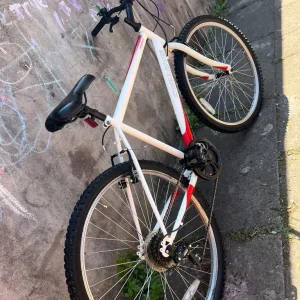 26-inch mountain bike, 6 gears, frame size 18 inches - Image 6