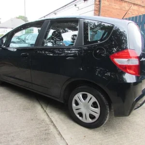 2013 Honda Jazz 1.2 I-VTEC SE Manual Hatchback - Image 4