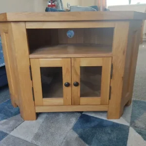 Corner TV Stand
