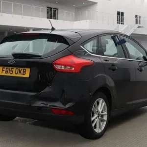 2015 Ford Focus 1.5 TDCi Zetec Euro 6 Diesel Manual 5-door Hatchback - Image 4