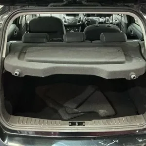 2015 Ford Focus 1.5 TDCi Zetec Euro 6 Diesel Manual 5-door Hatchback - Image 7