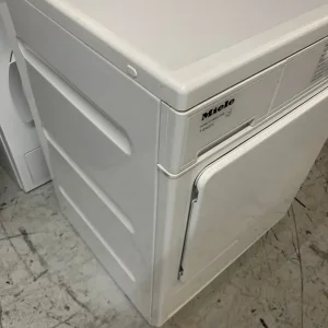 Miele 7kg honeycomb care condenser dryer - Image 2