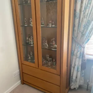 Oak Display Cabinet - Image 3