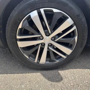 2018 Peugeot 3008 GT Line Premium - Image 2