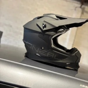 O’Neill motocross helmet size medium - Image 3