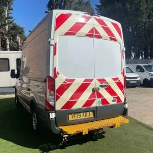 Ford Transit 350 L2 H3 Panel Van - Image 3