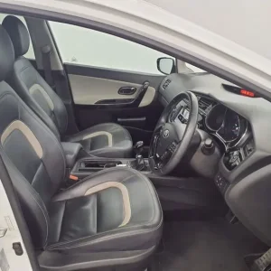 2015 Kia Ceed 4 Tech Edition Estate, 1.6 Turbo Diesel, Manual, Euro 6 - Image 2