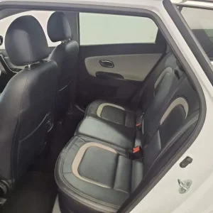 2015 Kia Ceed 4 Tech Edition Estate, 1.6 Turbo Diesel, Manual, Euro 6 - Image 8