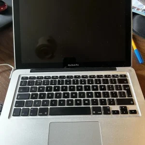 2011 MACBOOK PRO (A1278) - Image 4