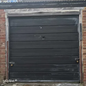 Garage in Saintfield, Newry - Image 3